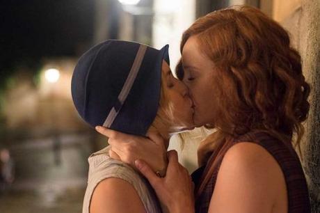 Carlota-and-Sara-find-love-in-Cable-Girls Carlota-and-Sara-find-love-in-Cable-Girls