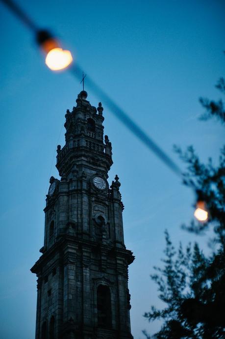 a little night magic at Torre dos Clérigos, Porto