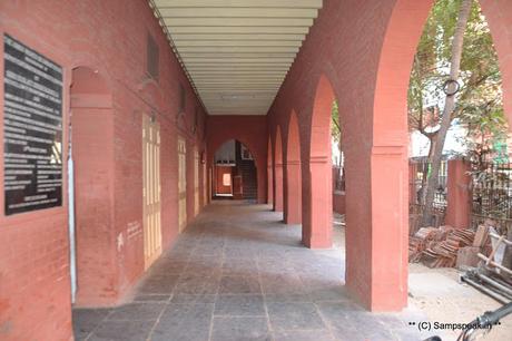 the all new (or is it vintage) Hindu Primary School ~ Triplicane