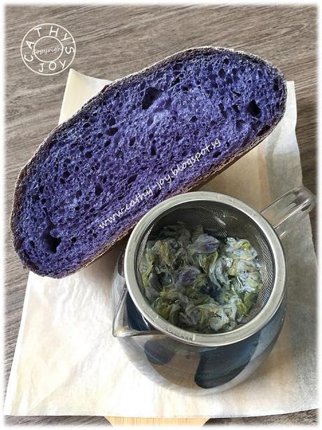 Blue Pea Bread 蝶豆花面包