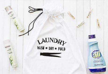 No-Sew Laundry Bag DIY No-Sew Laundry Bag DIY