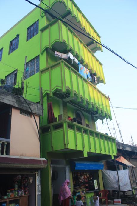 DAILY PHOTO: Colorful Buildings of Imphal