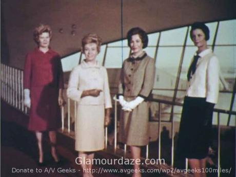 Airport-Chic---1962-Fashion-for-the-Three-Body-Types-8 Airport-Chic---1962-Fashion-for-the-Three-Body-Types-8
