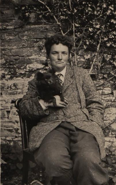 Review: Mary Lobb from Cornwall to Kelmscott: A Life Revealed Review: Mary Lobb from Cornwall to Kelmscott: A Life Revealed