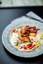 Cream of Mushroom Puree Low-Carb Chicken Alfredo
