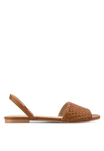 Lead Style With Trendy Flats! Lead Style With Trendy Flats!