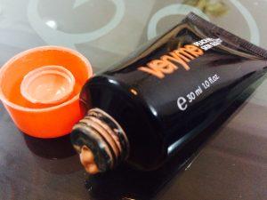 FABB Review: Veryme Peach Me Perfect Skin Glow FABB Review: Veryme Peach Me Perfect Skin Glow