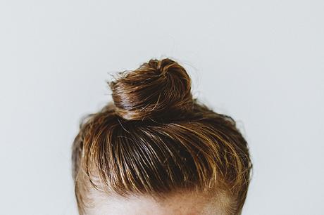 5 Uses for Coconut Oil in Your Beauty Routine 5 Uses for Coconut Oil in Your Beauty Routine