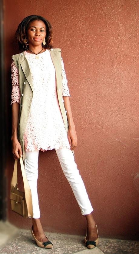 Off Duty Style // Pink Long Sleeve Lace Dress Off Duty Style // Pink Long Sleeve Lace Dress