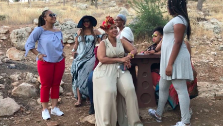 Watch: Erica and Tina Campbell Along With They’re Sisters Pay Tribute To Their Late Father Watch: Erica and Tina Campbell Along With They’re Sisters Pay Tribute To Their Late Father