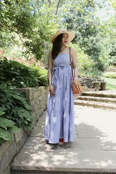 how to wear red, white & blue, maxi stripe dress, J crew maxi dress, red wedges, 4th july outfit, sailor hat, straw hat, street style, fashion blogger, style, ootd, saumya, summer style how to wear red, white & blue, maxi stripe dress, J crew maxi dress, red wedges, 4th july outfit, sailor hat, straw hat, street style, fashion blogger, style, ootd, saumya, summer style