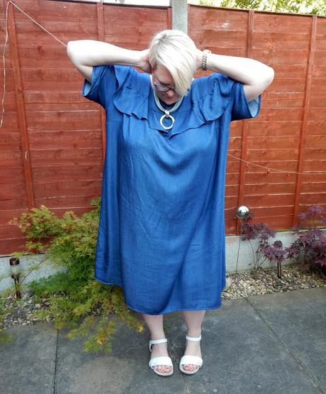 Weekend OOTD with Navabi* Weekend OOTD with Navabi*