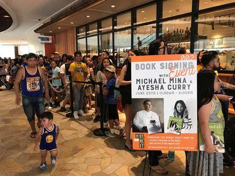 NBA Champion Steph Curry & Wife Ayesha Curry Working Family Vacation In Hawaii NBA Champion Steph Curry & Wife Ayesha Curry Working Family Vacation In Hawaii