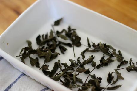 How To Dry Mint Leaves for Tea dried peppermint leaves