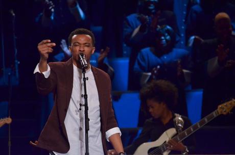 #ScholarshipSeason Jonathan McReynolds Elihu Nation Giving Away $5000 Scholarship #ScholarshipSeason Jonathan McReynolds Elihu Nation Giving Away $5000 Scholarship