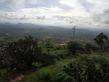 148) Kabbaldurga trek – Hollow streak: (11/6/2017) 148) Kabbaldurga trek – Hollow streak: (11/6/2017)