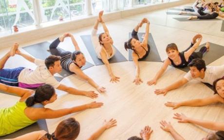 Why Yoga Is Better Than Gym? Why Yoga Is Better Than Gym?