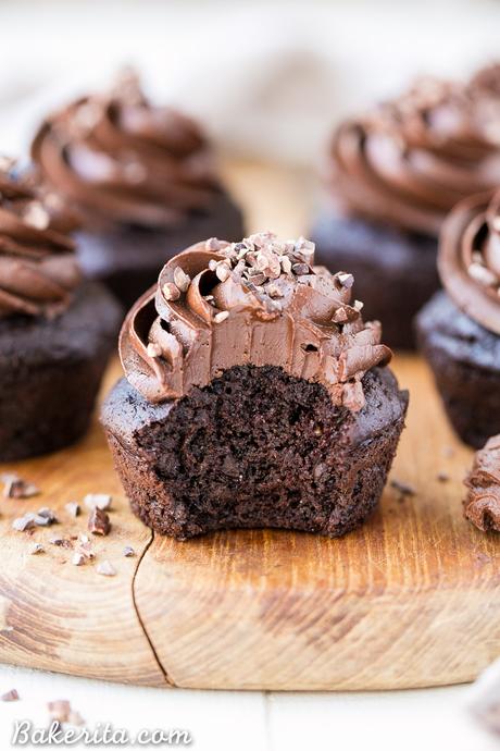 Paleo Chocolate Zucchini Cupcakes with Paleo Chocolate ...