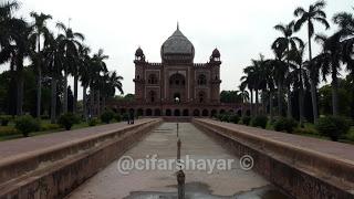 Naive Traveler : Delhi Darshan # 4
