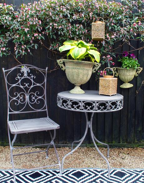 Gone are the days when the garden was simply a lawn and somewhere to grow a few flowers - now we want to create a room outdoors which can be enjoyed all through the year as an extension of our home. These five easy steps will help you create your perfect outdoor room.