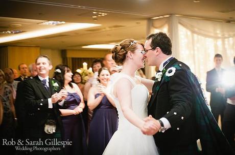 Wedding blog Rob Gillespie photography (2) Wedding blog Mallory Court (2)