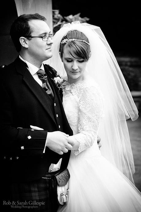 Wedding blog Rob Gillespie photography (16) Wedding blog Mallory Court (16)