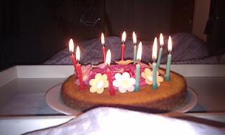 What do the photos on your mobile say about you? What do the photos on your mobile say about you?