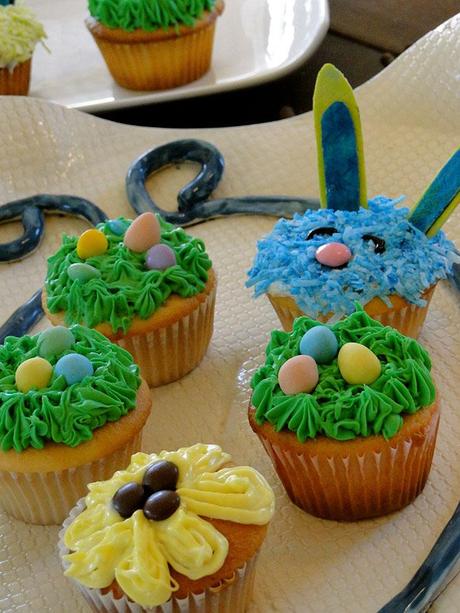 ‘Making Memories’ this Easter with Cupcakes.  Yup.  Cupcakes.
