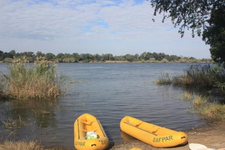 DAILY PHOTO: Floating the Zambezi