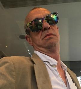 One of comic Malcolm Hardee’s famous stunts. The legend… And the real truth One of comic Malcolm Hardee’s famous stunts. The legend… And the real truth
