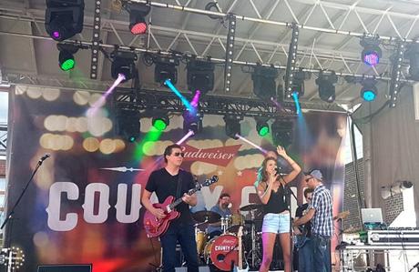 Giddy Up: Budweiser County Fair Toronto! Giddy Up: Budweiser County Fair Toronto!