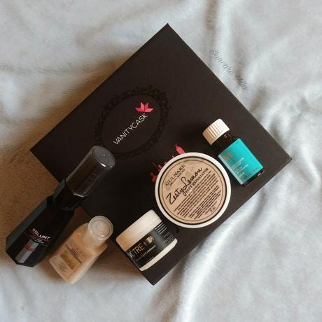 Radiant In Rain - VanityCask July 2017 Edition Radiant In Rain - VanityCask July 2017 Edition