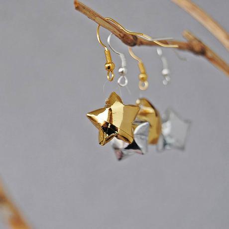 Folded Paper Star Earrings by Diffizil Folded Paper Star Earrings by Diffizil