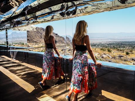 SOUND BATHS IN JOSHUA TREE SOUND BATHS IN JOSHUA TREE