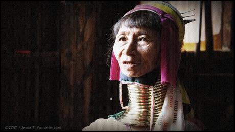 The Long-necked Kayan Women – A Surprise Encounter