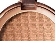 Makeup Essentials That Must Part Your Box!