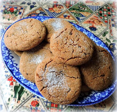 Chewy Spiced Molasses Cookies