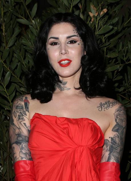Kat Von D disqualifies makeup contest winner after learning she supports Trump
