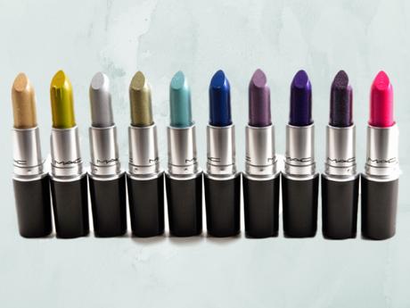 MAC is Giving Away FREE Lipstick This Weekend