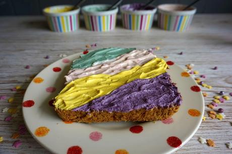 EVER TRIED UNICORN TOAST? TRY SOME AT THE TOAST OR HANDS CAFE! #BETTERWITHBREAD