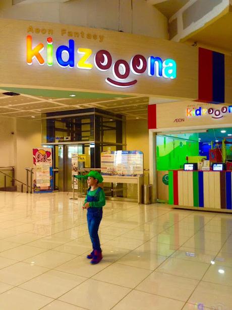 Kidzoona: an indoor garden to learn through play