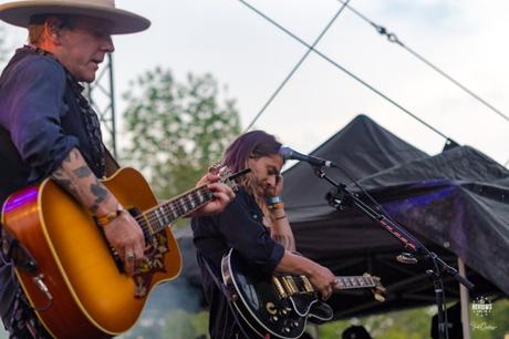Can’t Stay Away: Kiefer Sutherland at Boots & Hearts 2017 Can’t Stay Away: Kiefer Sutherland at Boots & Hearts 2017