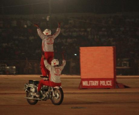 DAILY PHOTO: Indian Military Police Stunt Riding Team