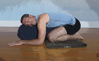 6 Ways to Take a Yoga Staycation 6 Ways to Take a Yoga Staycation
