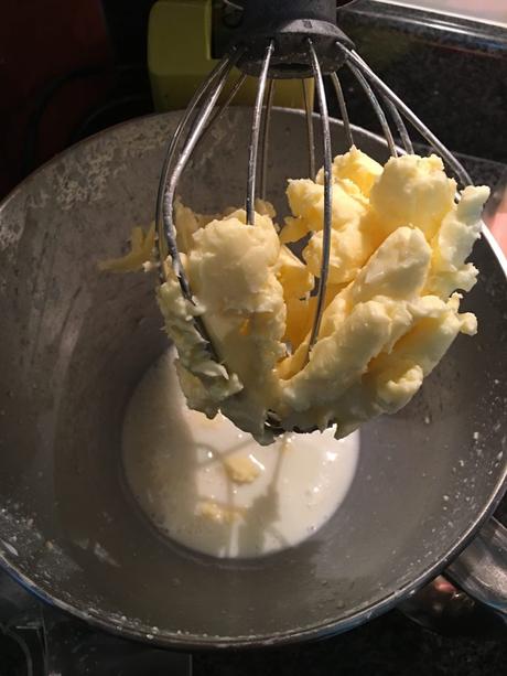 Quick & Easy Homemade Butter