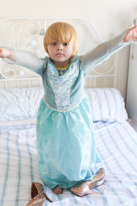 Why Can't My Son Be A Princess At Disneyland? : An Open Letter To Disneyland Paris