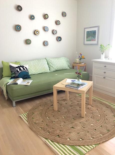 On Trend: Adding Texture & Style With a Round Jute Rug