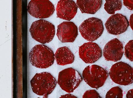 How to make beetroot chips. 