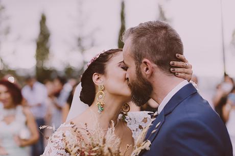 beautiful-rustic-wedding-in-cyprus-14