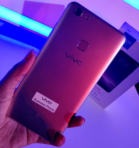VivoV7 + Launch, Specifications and Price